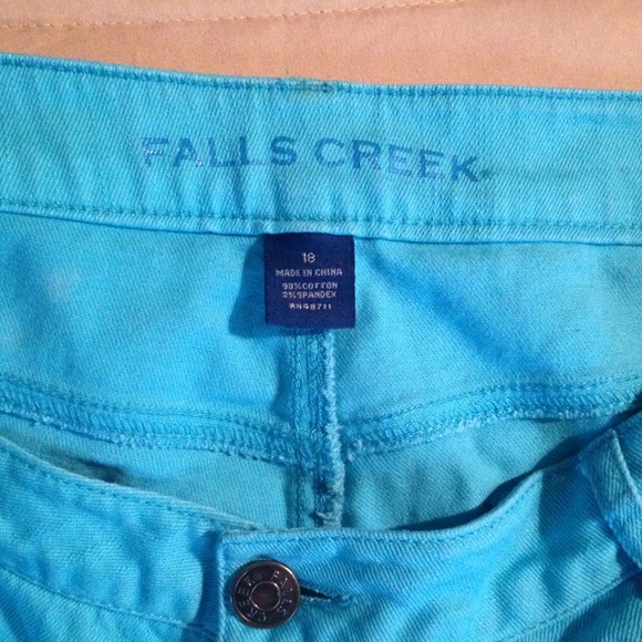 Turquoise stretch capris - Picture 4 of 8